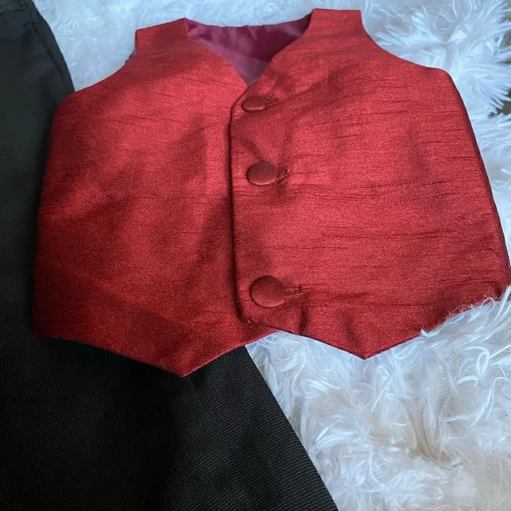 Van Heusen Black Boy Size 4 Dress Slacks & Boy S/M Maroon Dress Vest